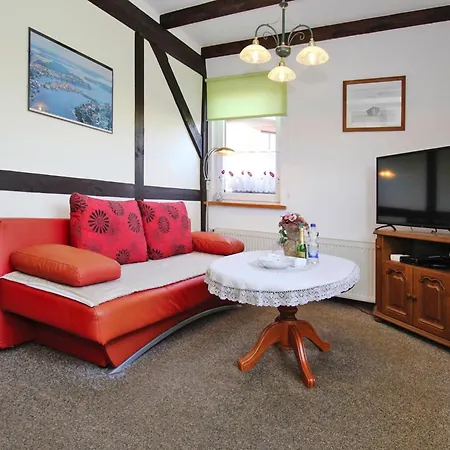 Apartment In Der Huebschen Inselstadt Malchow *